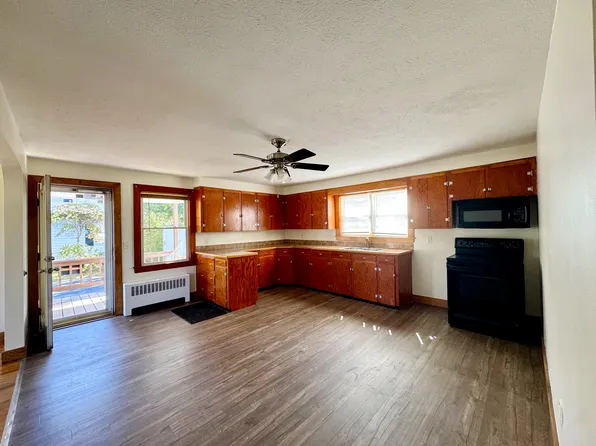 18 Janelle St #1, Biddeford, ME 04005