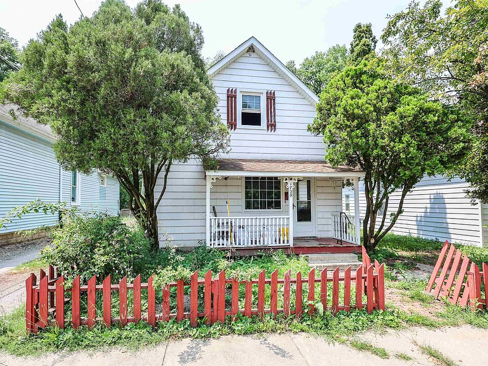 1st image of 1729 Meridian St