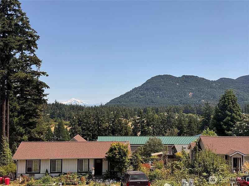 5th image of 41 Mountain View