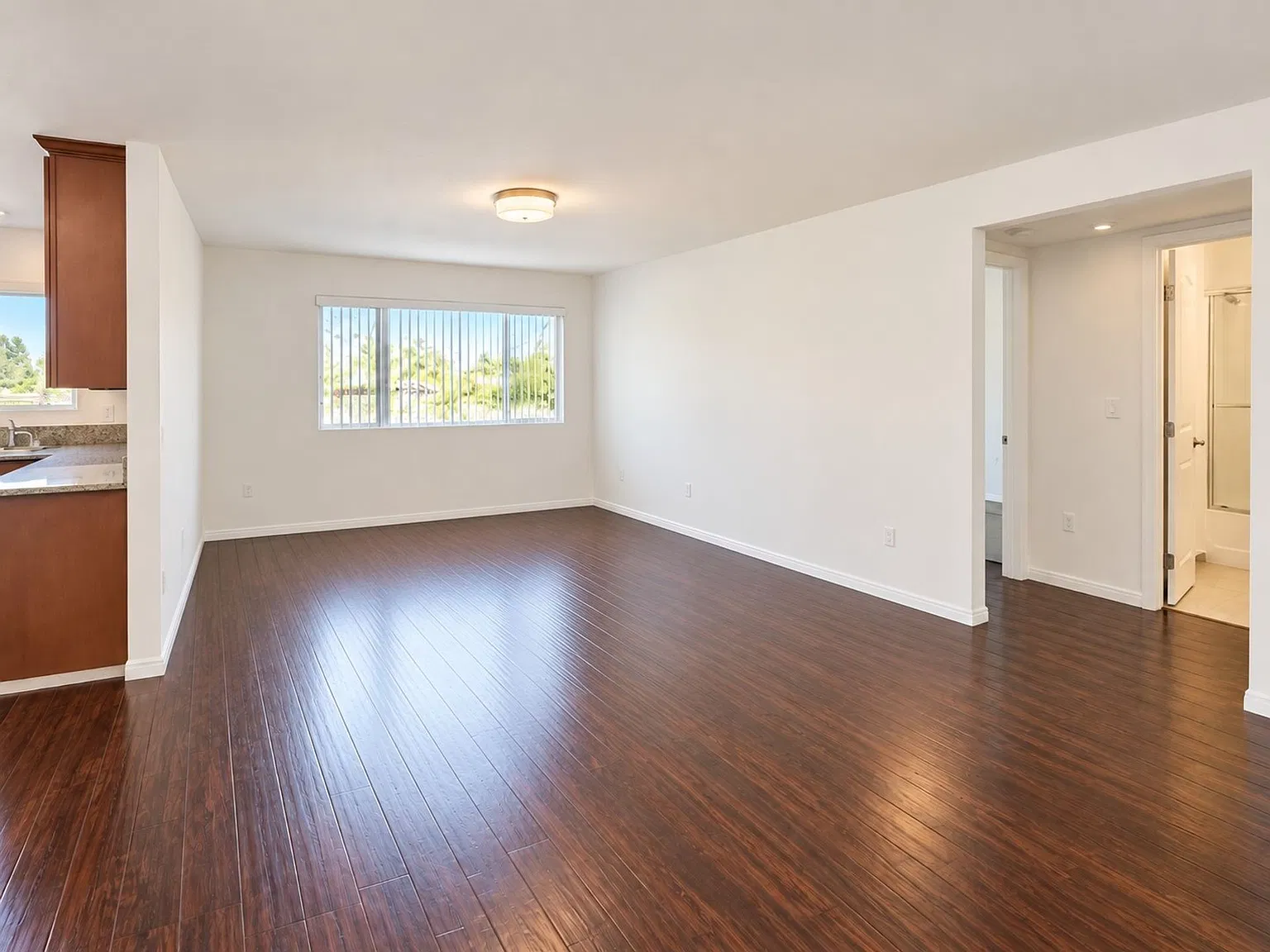Coming Soon! 2-Bed + 1 Bath Unit At 6501 Fulton Ave Los Angeles, Ca 91401 — Photo 3