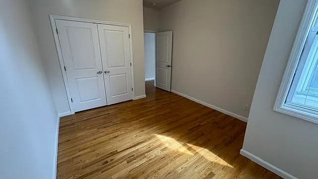 560 Newark Ave #3R — Photo 6