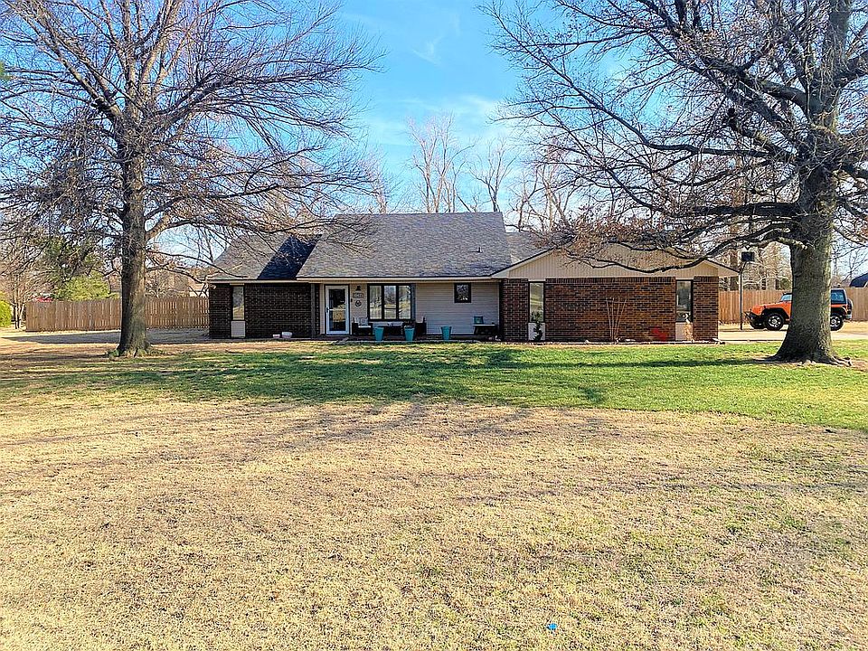 1st image of 10425 Prairie Rose Ln