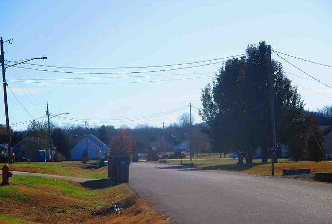 2nd image of 305 Tarpley Ave