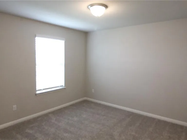 2028 Arendale Dr — Photo 49