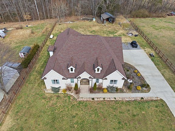 5th image of 124 Gettysburg Ln