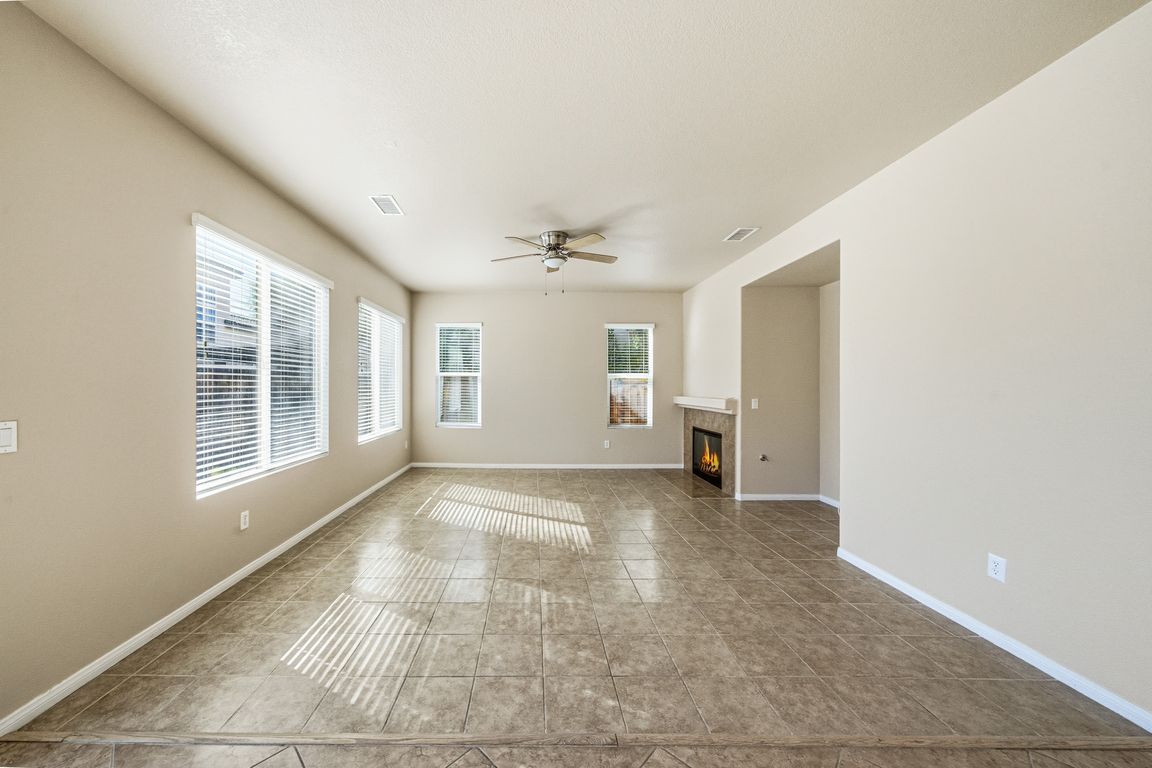 next background image