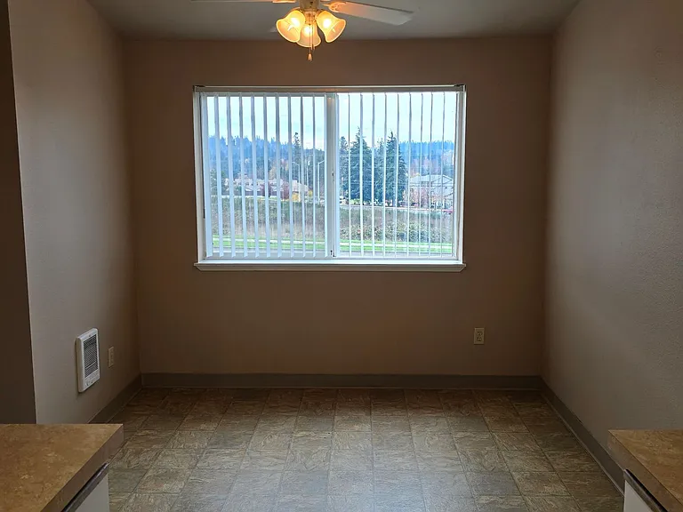 Vista Pointe Apartments in South Salem Oregon Comfortable Living Near Shopping and I5 — Photo 34