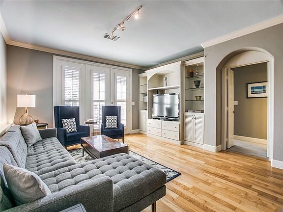 3rd image of 3818 Holland Avenue 304 #304