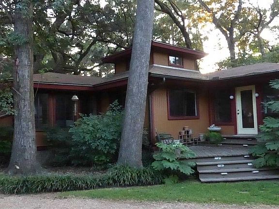 3rd image of 4588 Scawthorn Dr