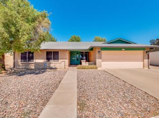 8619 N 53rd Dr, Glendale, AZ 85302