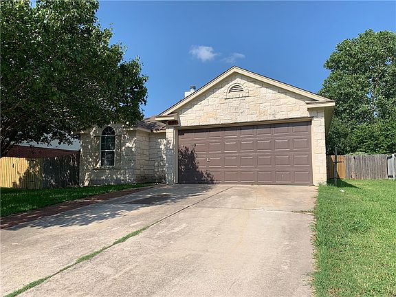 2nd image of 807 Escondido Dr