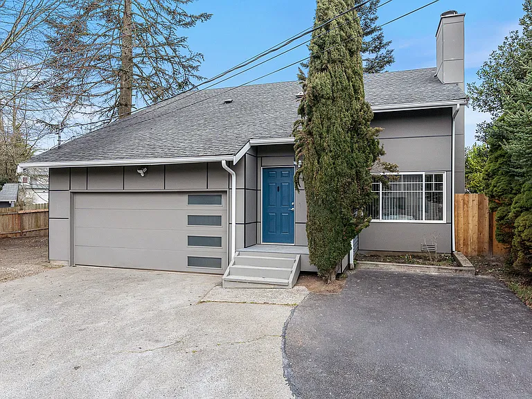 5909 Glenwood Ave — Photo 1