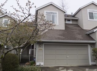 564 S 51st Ct, Renton, WA 98055