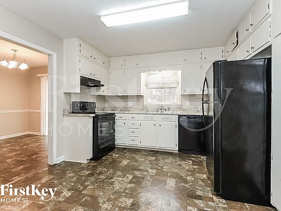 5th image of 2661 Oxbow Way SW