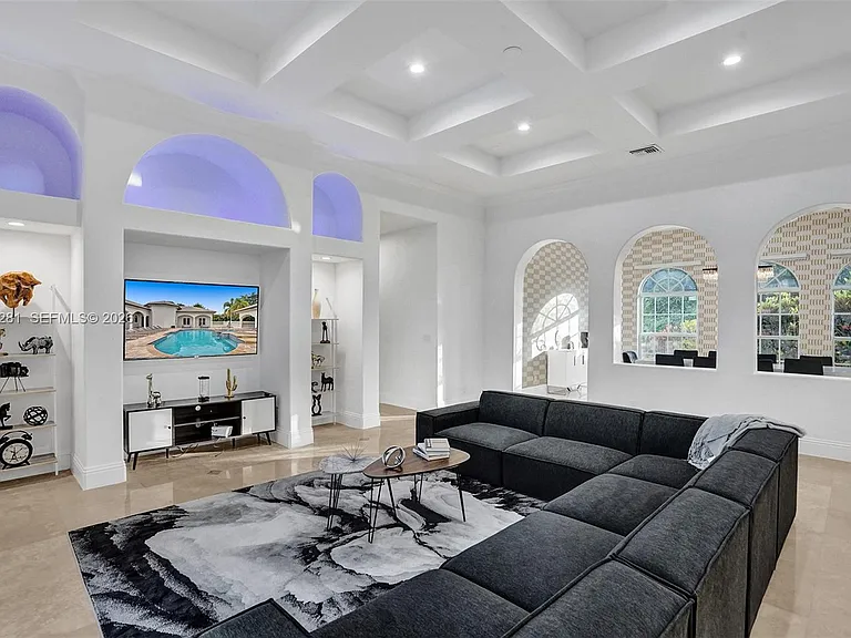 13751 Pine Meadow Ct — Photo 12
