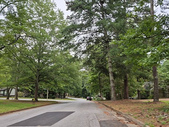 5th image of 6717 Live Oak Ln