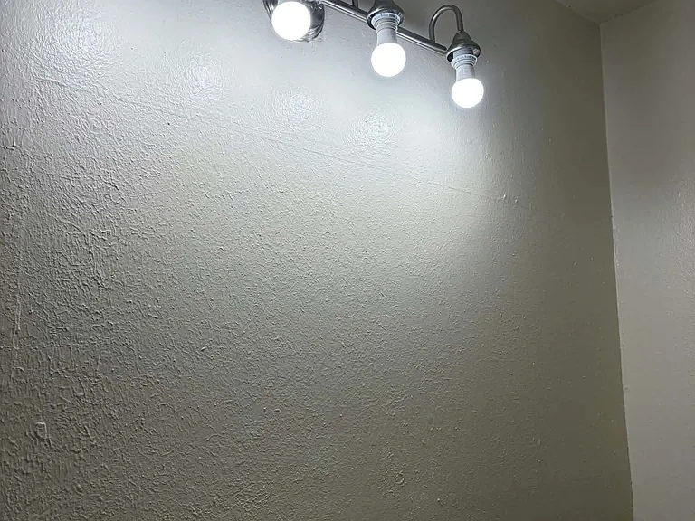 7047 Suntan St — Photo 3