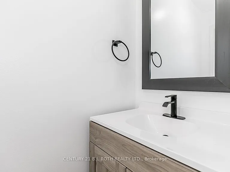 430 Mapleview Dr E #18 — Photo 20