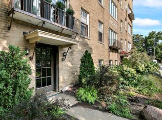 1242 Elmwood Ave APT 3, Evanston, IL 60202