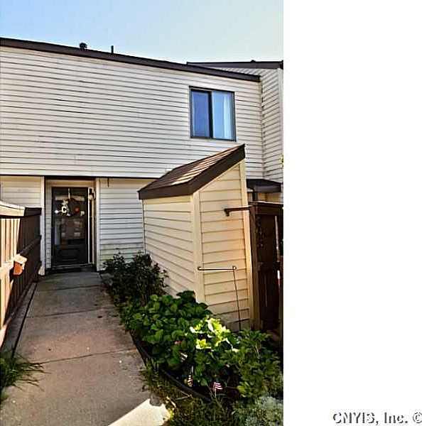1st image of 403 Natick Cir
