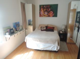 4820 30th Ave, Astoria, NY 11103