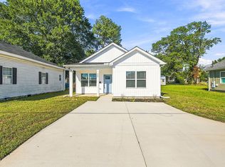 309 E Harnett St, Dunn, NC 28334