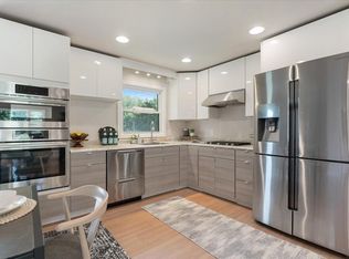 12738 Gordon Dr, Eden Prairie, MN 55346