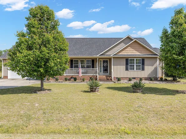 59 Long Grass Dr, Smithfield, NC 27577