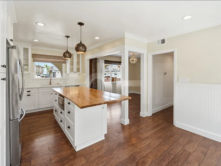 1220 Mandalay Beach Rd — Photo 24