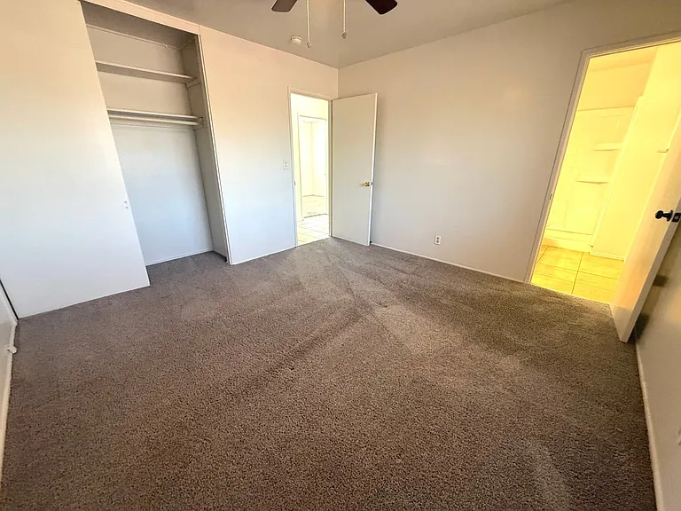 5908 Carmen Blvd — Photo 10