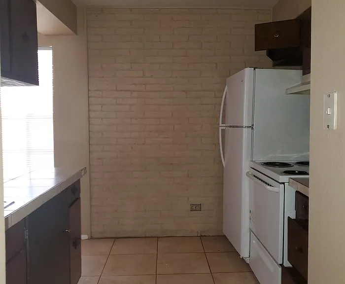1612 Sam Houston Dr #BB — Photo 11