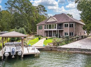 4 Resplandor Pl, Hot Springs Village, AR 71909