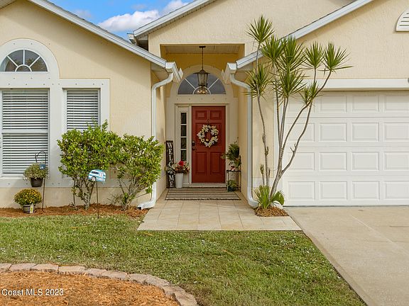 3rd image of 4540 Bellaluna Dr
