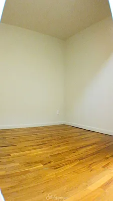 Rented by City Connections Realty | media 15