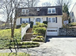 3600 Inverness Dr, Chevy Chase, MD 20815