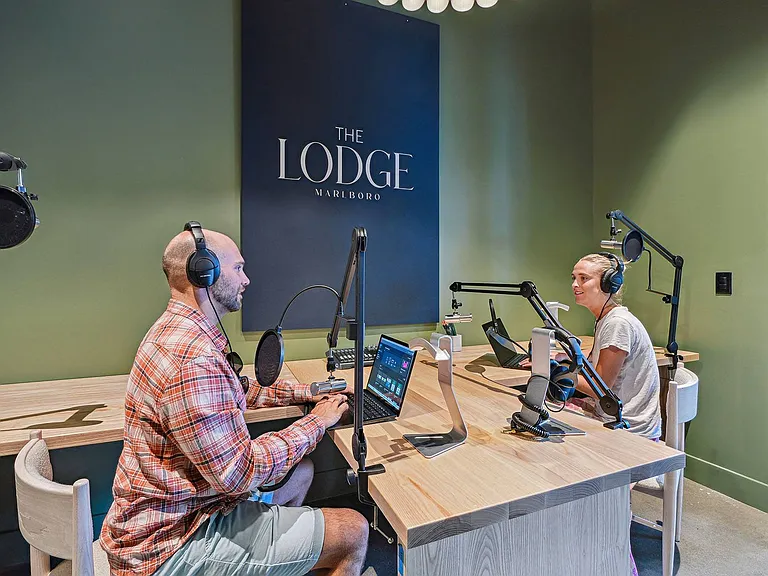 The Lodge — Photo 21