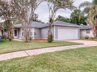 1696 Ashwood Cir, Middleburg, FL 32068