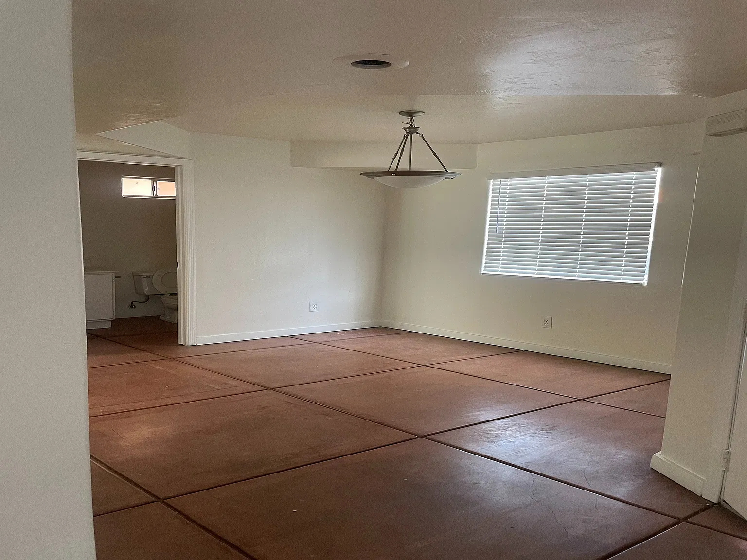Glenn St Casitas — Photo 4
