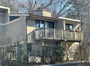 35 Clubhouse Dr, Woodbury, CT