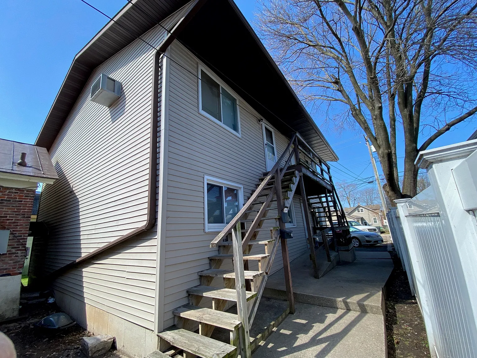 2 bed, 650 sqft, $825 — Photo 2