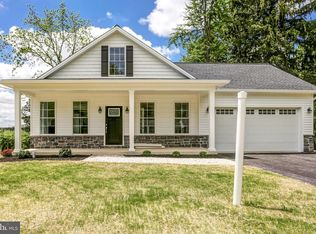 110 Reeser Rd, Camp Hill, PA 17011