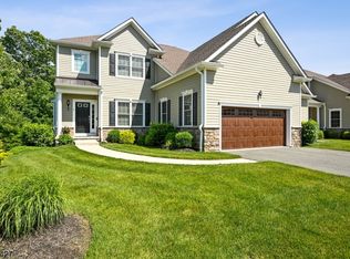 1 Country Club Dr, Mendham, NJ 07869