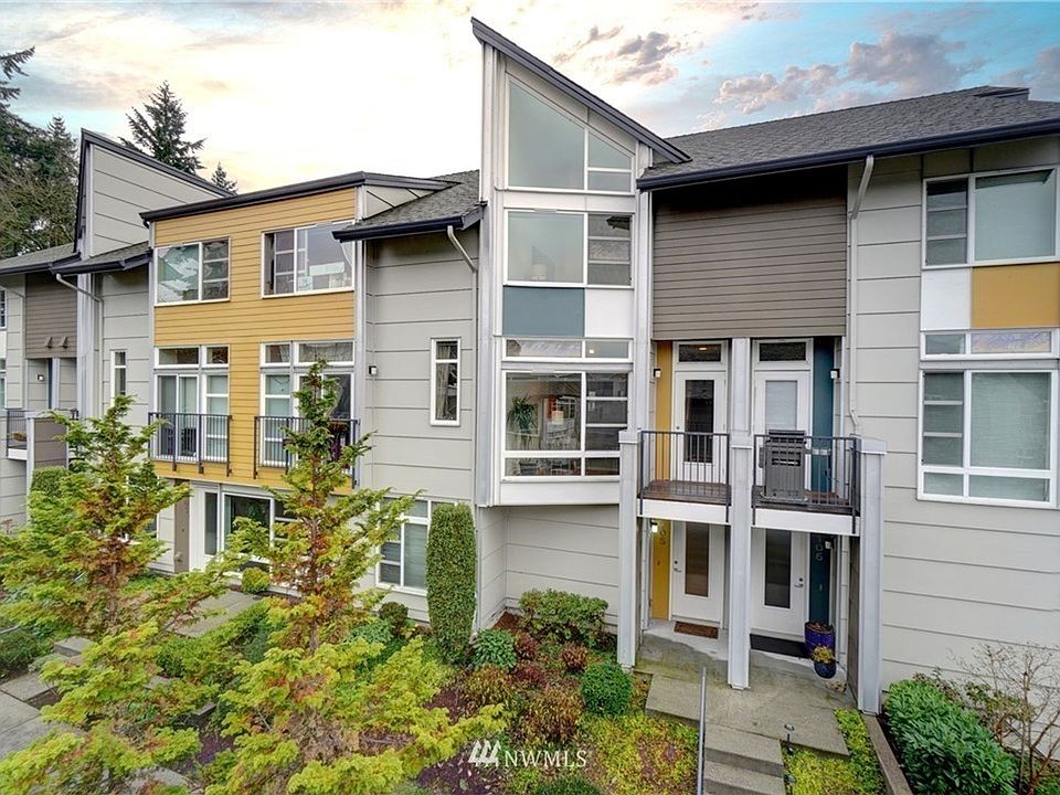 1st image of 15123 NE 81st Way Unit 105