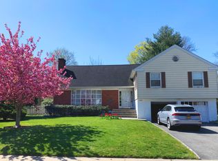 148 Highland Ave, Sleepy Hollow, NY 10591