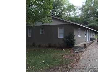 74 Wesley St, Newnan, GA 30263