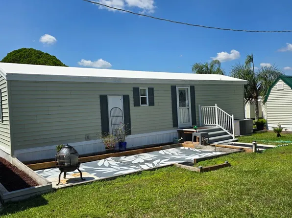 11052 Memory Ln, Dade City, FL 33525