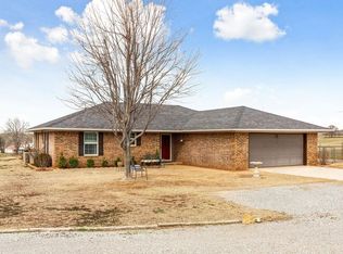 886 County Road 1590, Marlow, OK 73055