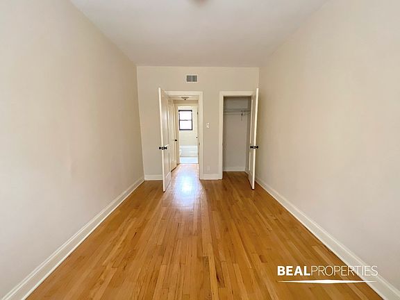 3rd image of 4040 N Ashland Ave #W2