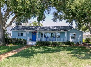 110 Sunset Dr S, Saint Petersburg, FL 33707