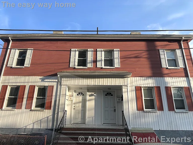 70-72 School St #2 — Photo 31